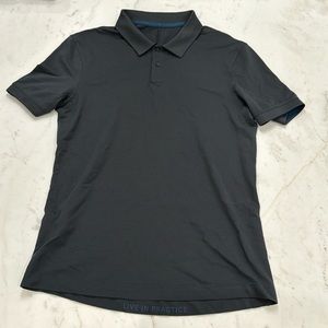 Lululemon men Short Sleeve polo Size M Color is a shade of dark blues
